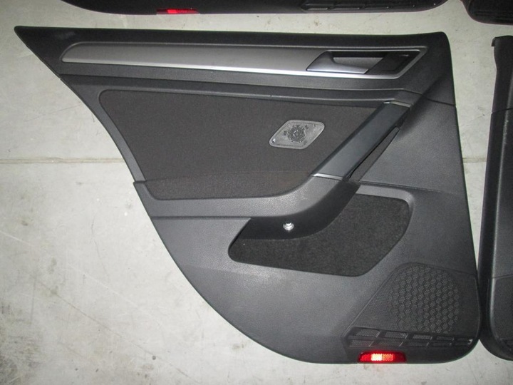 PANEL COVER DOOR VW GOLF 7 VII 5G0 photo 4 - milautoparts-fr.ukrlive.com