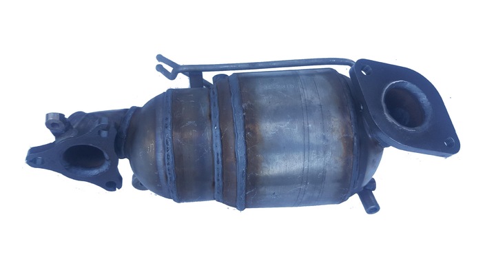 FILTRE DE PARTICULES SOLIDES DPF HYUNDAI I30 1.6 CRDI D4F photo 1 - milautoparts-fr.ukrlive.com