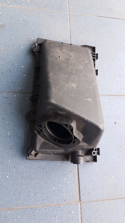 CASING FILTER AIR VW SKODA AUDI PETROL photo 2 - milautoparts-fr.ukrlive.com