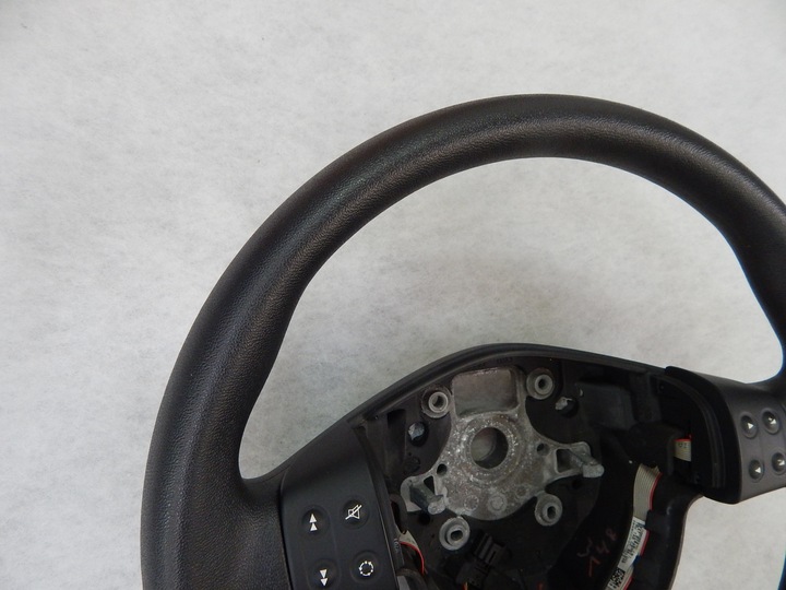 SEAT LEON II ALTEA IBIZA - STEERING WHEEL MULTI VERY GOOD CONDITION photo 4 - milautoparts-fr.ukrlive.com