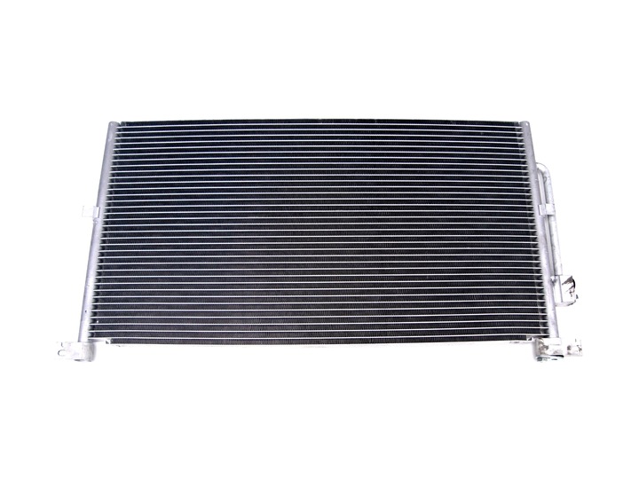 FORD MONDEO III MK3 2000 - 2007 NEW CONDITION RADIATOR AIR CONDITIONER AIR CONDITIONER CONDENSER photo 1 - milautoparts-fr.ukrlive.com