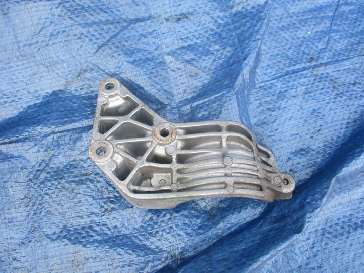 BRACKET SUPPORT FORD FOCUS MK3 FIESTA 7 1.0 ECOBOOST photo 2 - milautoparts-fr.ukrlive.com