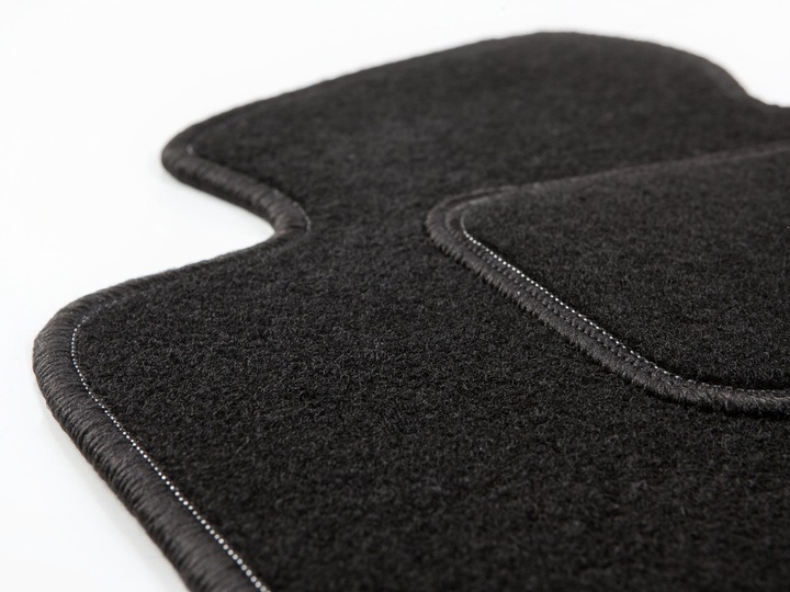 BLACK MATS CARLUX DO: ALFA ROMEO GT 2003-2010 photo 3 - milautoparts-fr.ukrlive.com