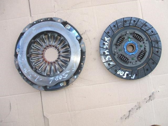 FIAT 500 1.3M-JET CLUTCH DISC СLUTCH BEARING 55236439 photo 1 - milautoparts-fr.ukrlive.com