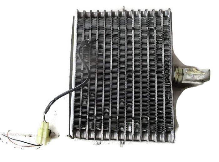 SUZUKI JIMNY 3 CHAUFFAGE RADIATEUR photo 1 - milautoparts-fr.ukrlive.com