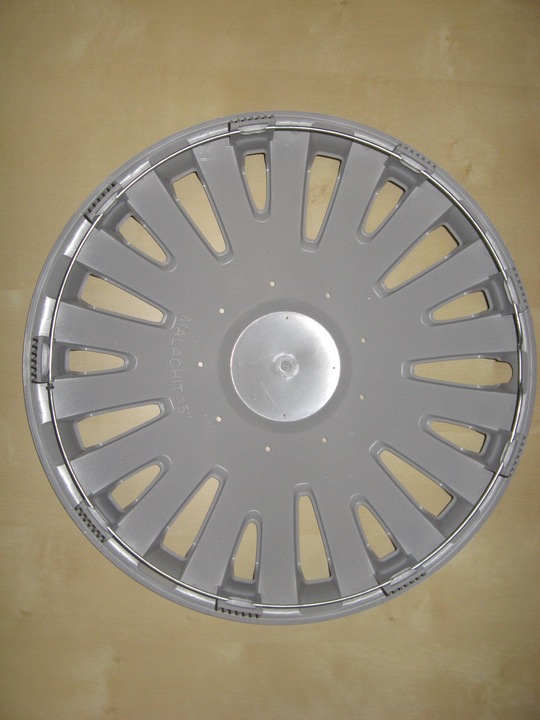 WHEEL COVERS 13 FIAT PANDA SEICENTO PUNTO FORD FIESTA photo 6 - milautoparts-fr.ukrlive.com