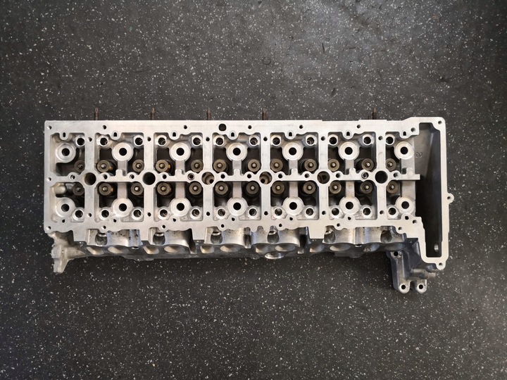 BMW F30 F10 F01 F25 F15 N57D30A N57N 3.0D CYLINDER HEAD photo 2 - milautoparts-fr.ukrlive.com