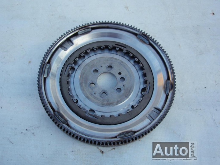 VW SKODA WHEEL DUAL-MASS CLUTCH 03F105266C photo 2 - milautoparts-fr.ukrlive.com