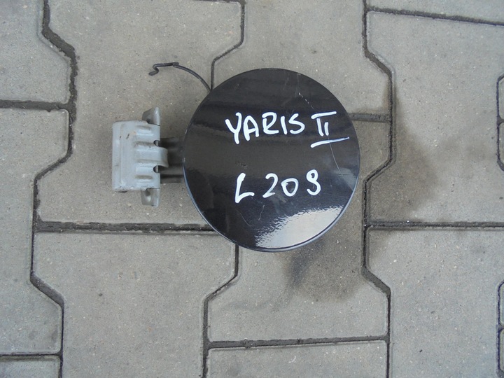 Лючок топливного бака toyota yaris 2 209 -wys-, Цена