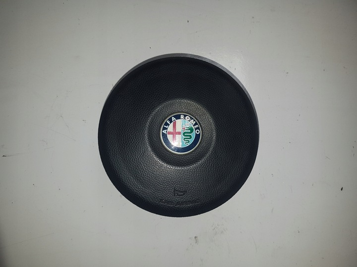 Подушка водителя alfa romeo 159 156061211, Цена