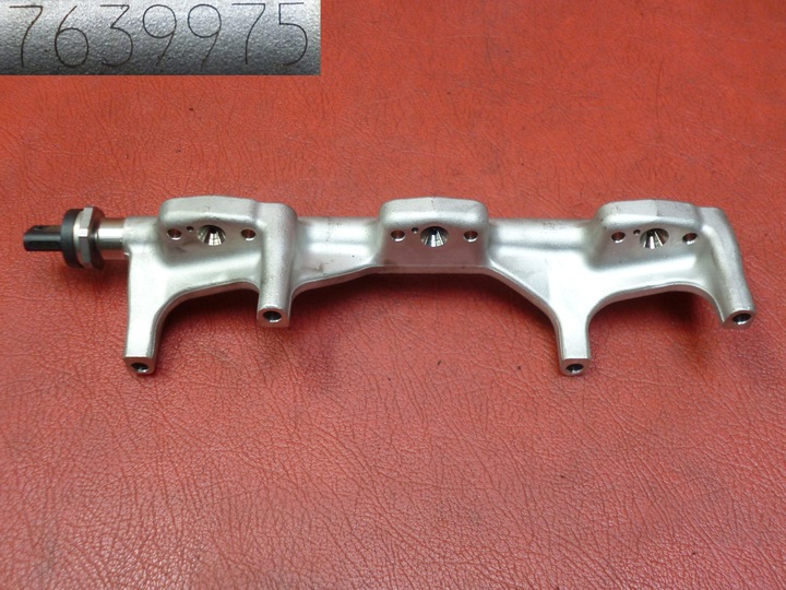 Паливна рампа датчик bmw mini 1. 5i f20 f21 2015 рік 7639975, Ціна