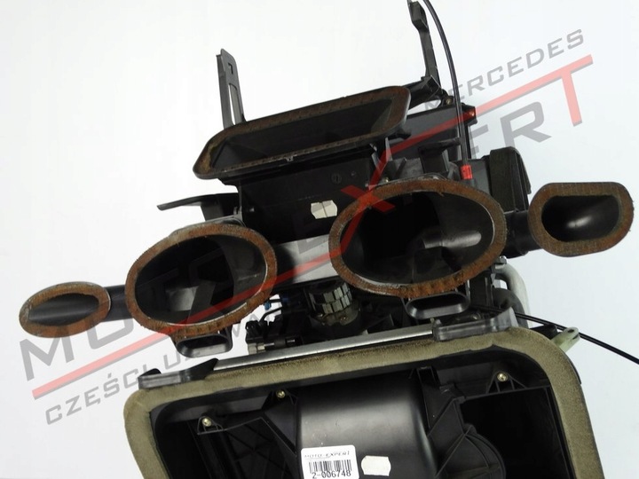 фото №8, Mercedes a w168 обігрівач корпус 1688300262