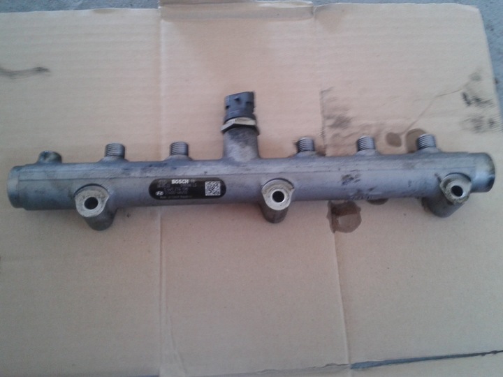 фото №1, Hyundai h1 starex h300 08- 170km планка вприскувальний