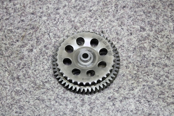 фото №1, Audi a6 a4 v6 3.0 asn колесо насоса масла 06c115121a