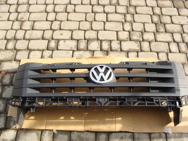 фото №1, Vw crafter рестайлінг решітка радіатора решітка оригінал