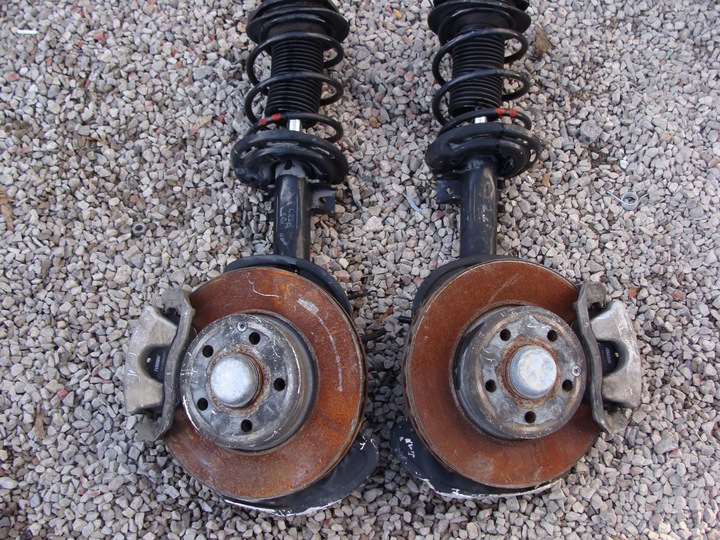 фото №1, Амортизатор поворотный кулак правая mercedes c-klasa w204