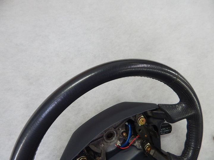 фото №8, Mazda premacy - руль кожа мульти оригинал красивая