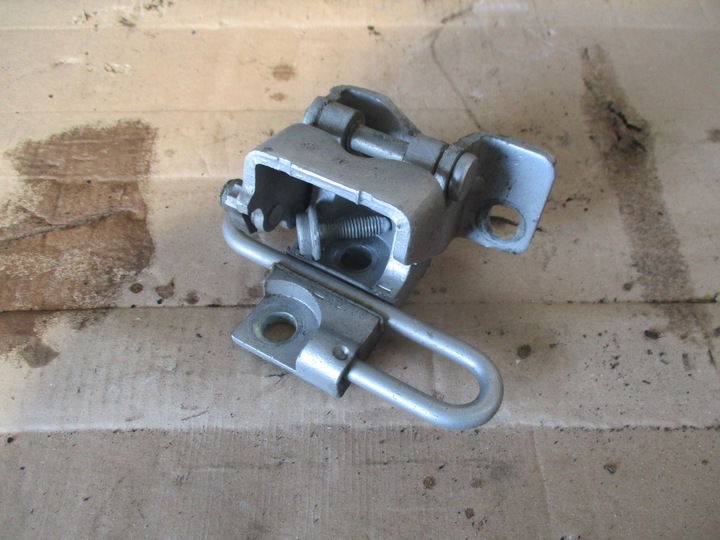 фото №1, Vw golf v петля двері зад праві нижній 1k4833412q