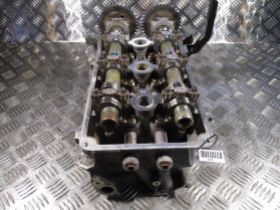 фото №8, Ford mondeo mk2 2.5 головка правая rf-f53e-6090-ad