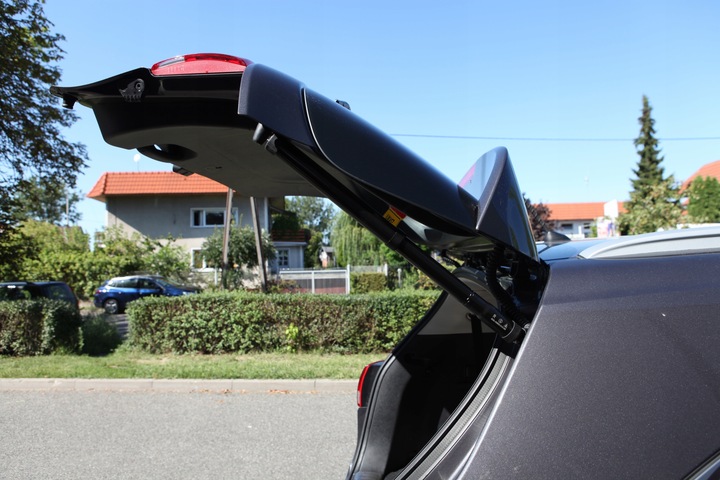 фото №14, V&s електричний кришка kia sorento 2015