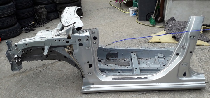 фото №2, Четверть лонжерон порог megane iv 16-