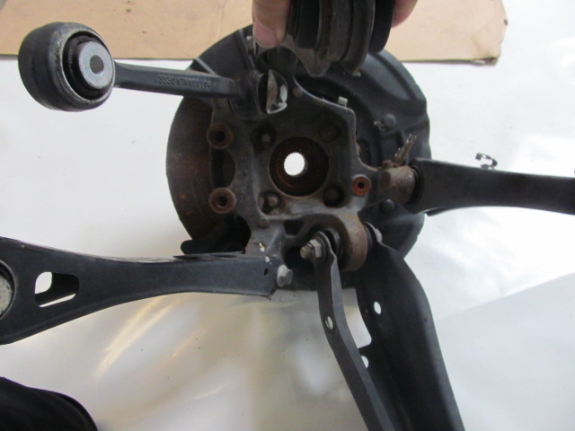 фото №5, Bmw x3 f25 f26 x-drive поворотна опора ступиця важіль зад