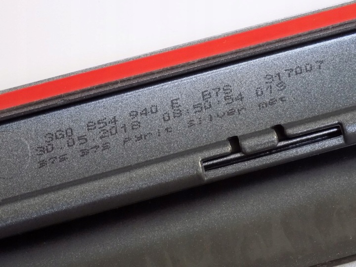 фото №5, Новая планка дверь правый перед lb7s vw passat b8