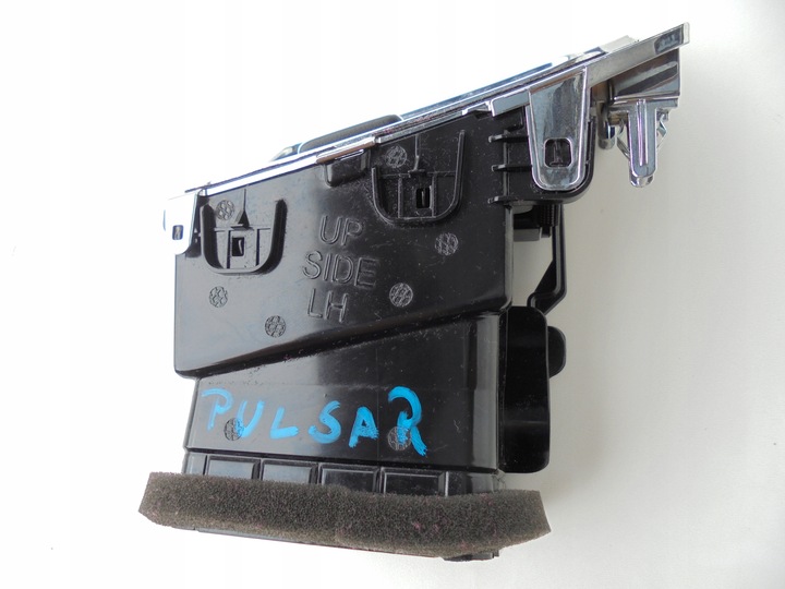 фото №8, Nissan pulsar решётка воздуховод левая 687613zl0a