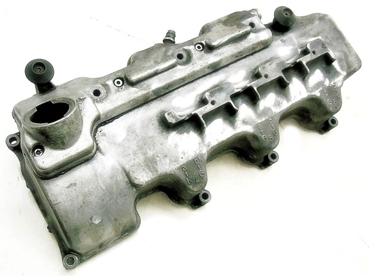 фото №1, Кришка клапанів mercedes 2.4 v6 w210 s210 e240