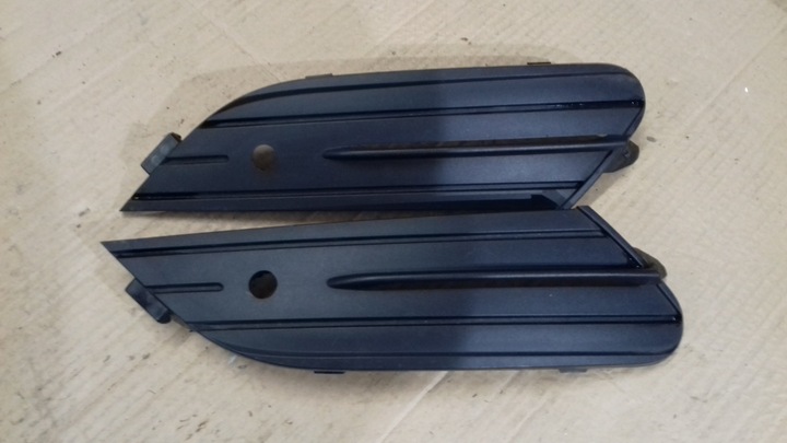 фото №1, Espace v решітка бампера перед ліва права оригінал