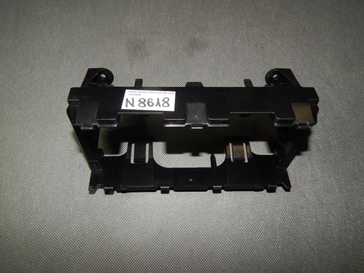 AUDI Q3 8U bracket holder console 8U0858969