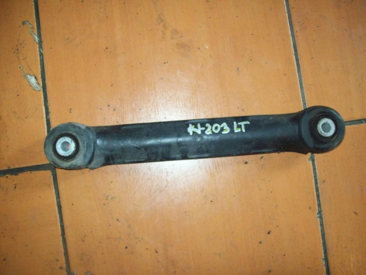 QUERLENKER LINKS HECK MERCEDES W203 W 203