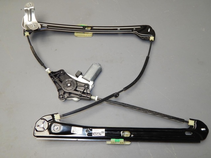 VW GOLF VII mechanizmus ablak jobb eleje 5G4837462H