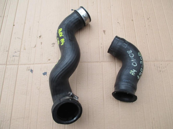 cső, csővezeték intercooler AUDI A4 B7 04-08 TDI 8E0145737E