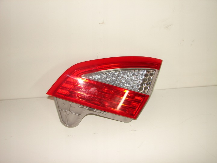 light rear rear part right FORD MONDEO MK4 07-10 HB/SDN