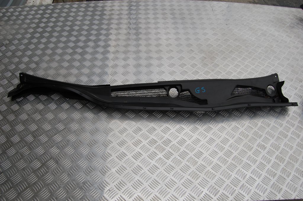 фото №1, Жабо пластиковий lexus gs 300 h