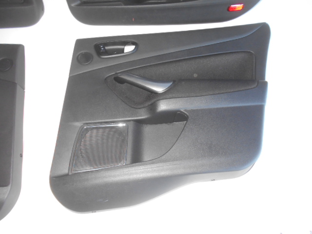 фото №1, Ford mondeo mk4 обивка дверь задняя