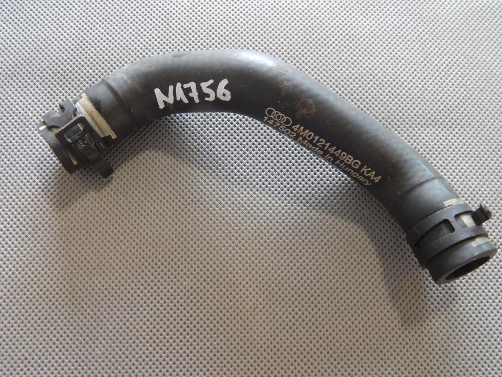 фото №1, Audi q7 3.0 tfsi труба шланг 4m0121449bg