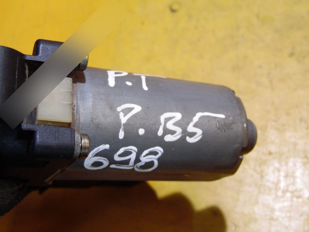 фото №7, Моторчик стекло правый задняя passat b5 101439-200