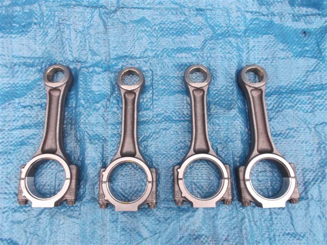 фото №1, Шатун vw transporter t5 1.9tdi brr brs axb axc