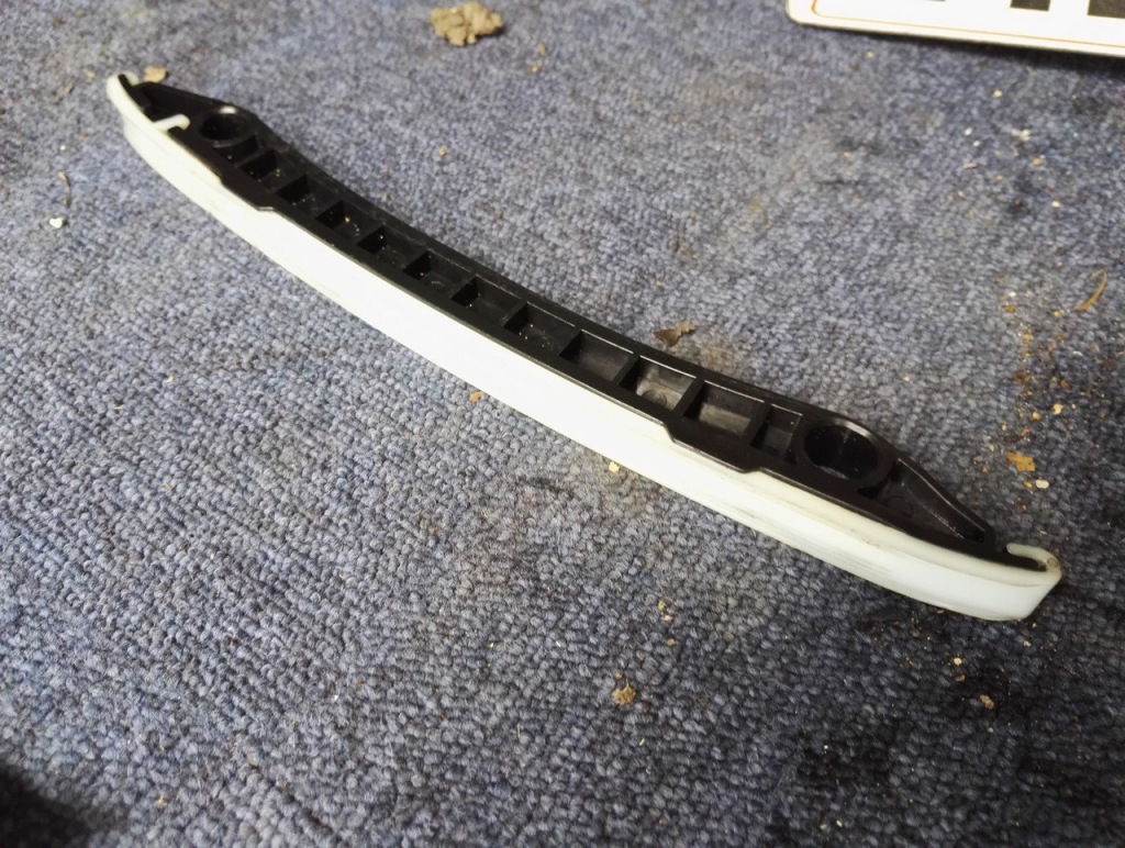 фото №1, Напрямна напрямна розподільного валу trafic vivaro 2.0 dci