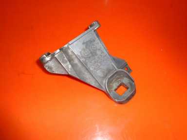 фото №5, Кронштейн двигателя правая audi a6 c4 2.8 v6 8a0199308g