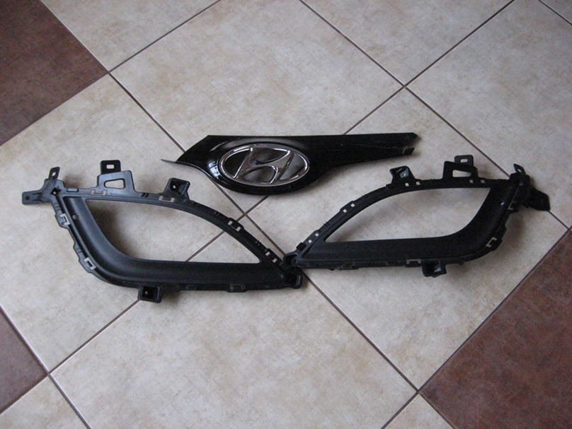 фото №1, Решітка бампера - l - p - hyundai i30 ii - 2012