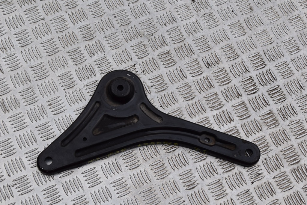 фото №1, Кронштейн подвеска правый задняя bmw x3 f25 6790568