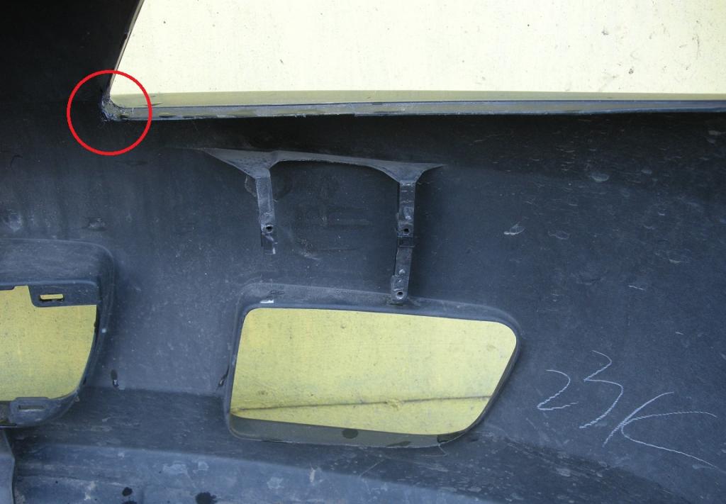 фото №8, Mazda 323 00-02r. бампер перед