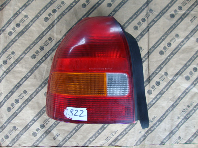 фото №1, Honda civic 95-01 3d лампа ліва задня оригінал !