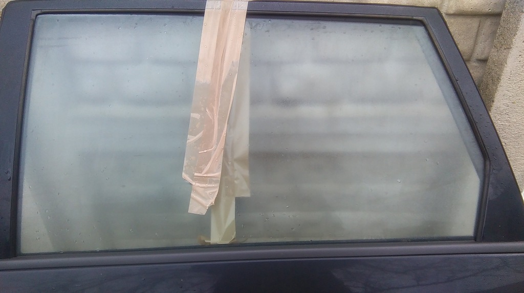 фото №1, Mitsubishi grandis стекло левая задняя дверь