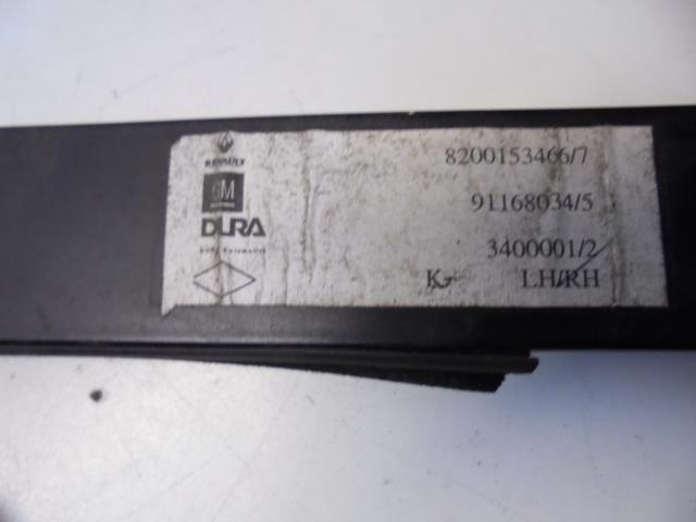 фото №4, Направляющая стекло левый перед trafic vivaro