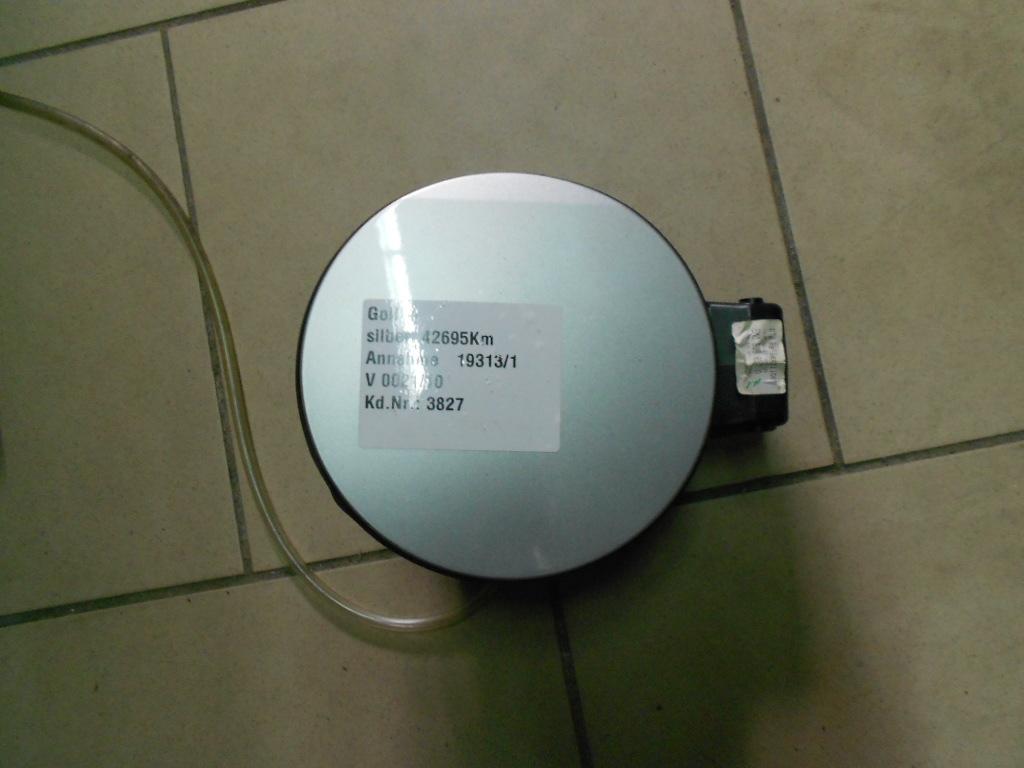 фото №1, Vw golf plus кришка заливної пального