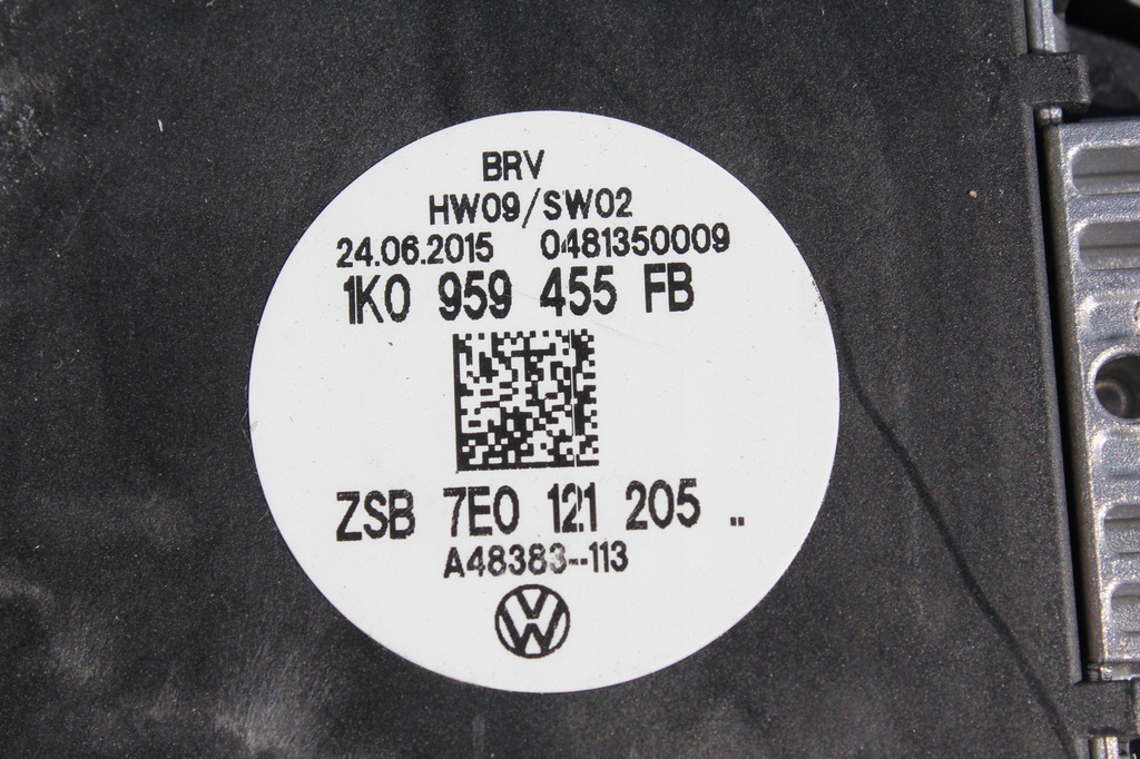 фото №7, Корпус з вентилятор vwag 7e0121207b oryg